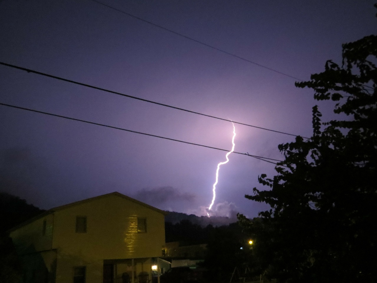 lightning thunderstorm electrical storm free photo