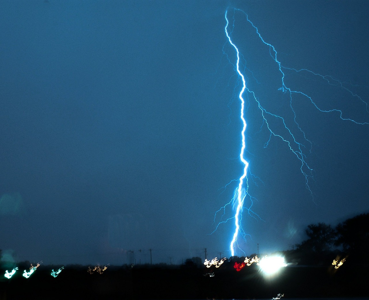 lightning storm stormy free photo