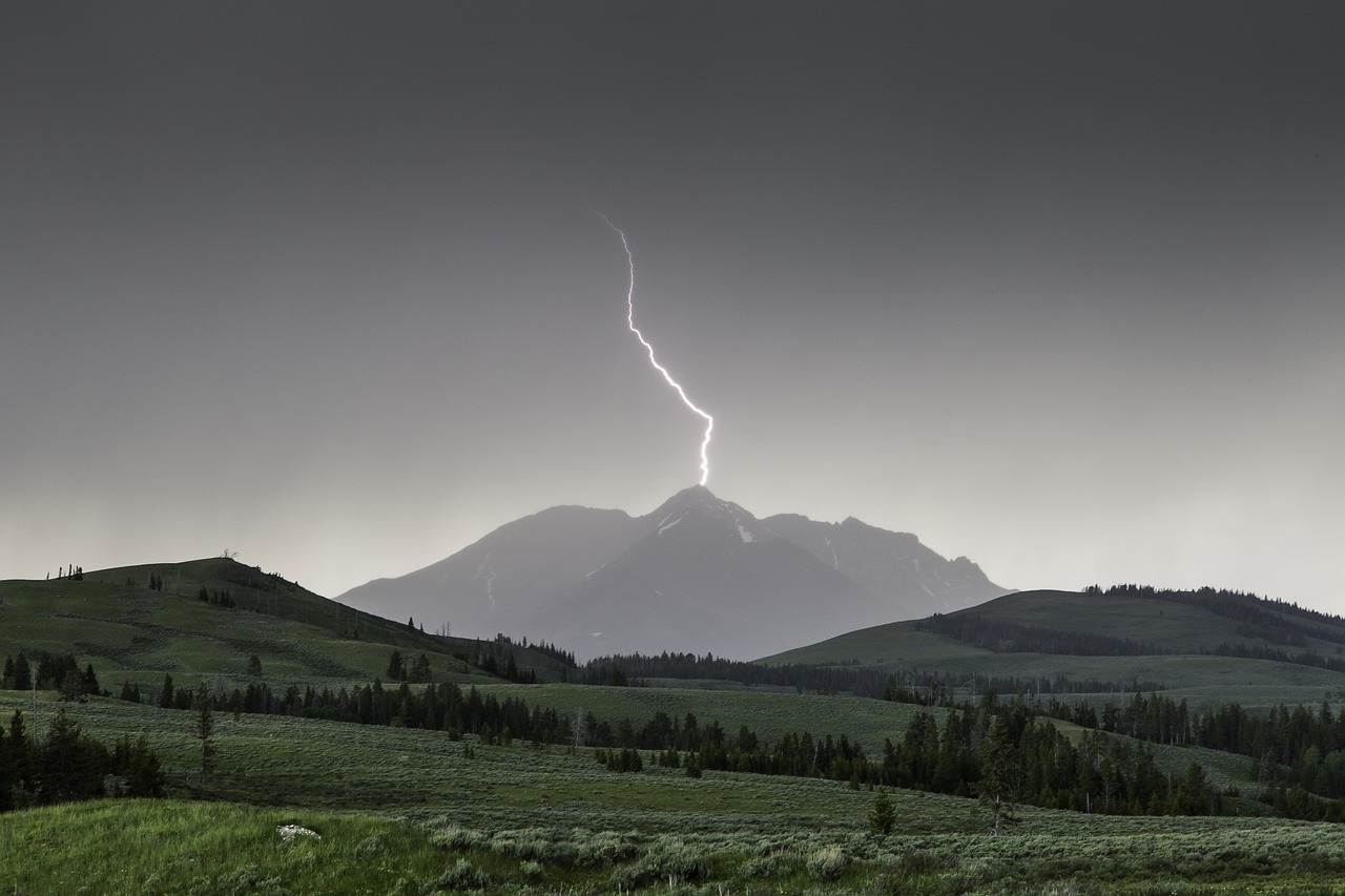 lightning thunderstorm storm free photo