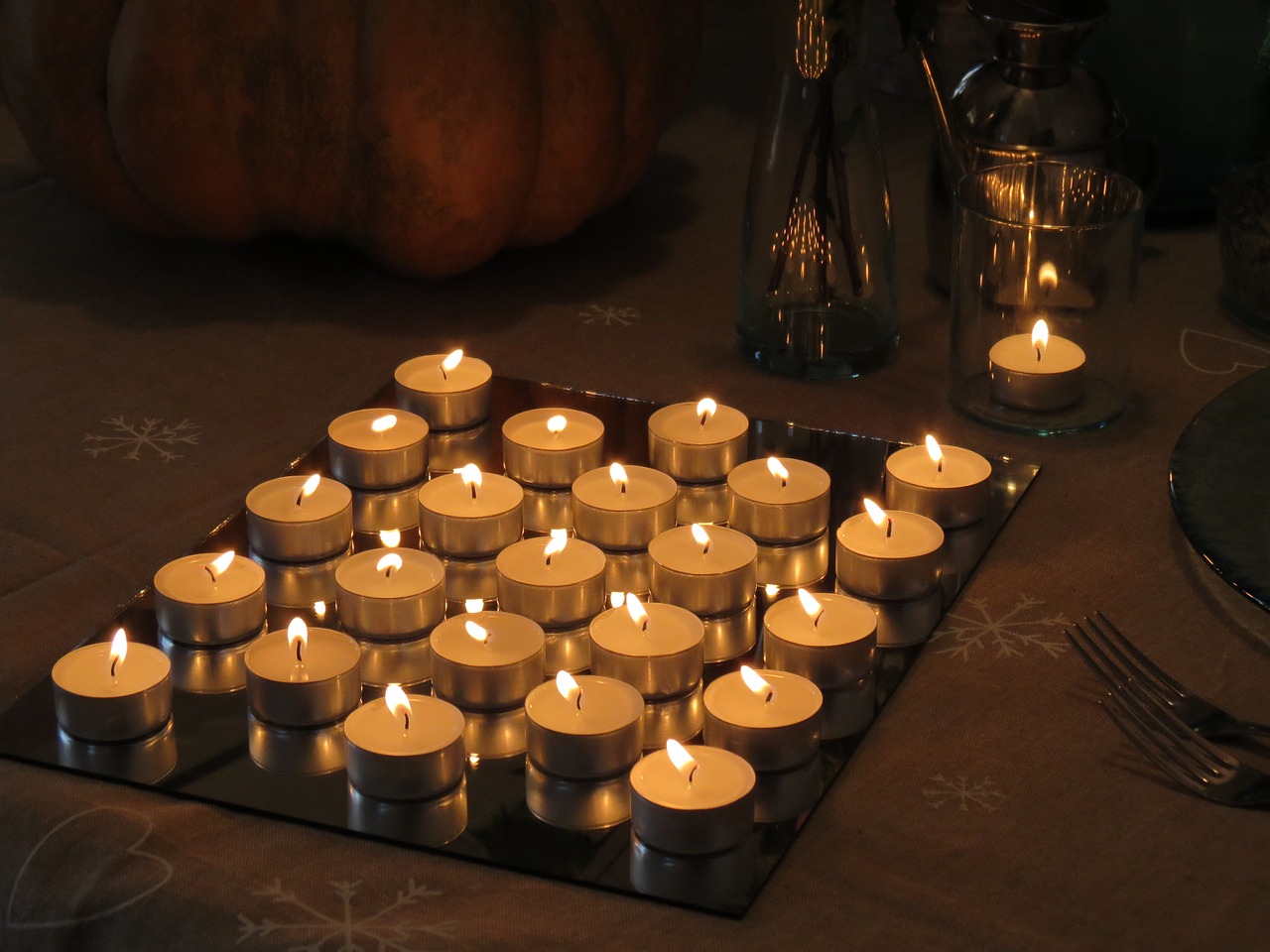 lights candles table free photo