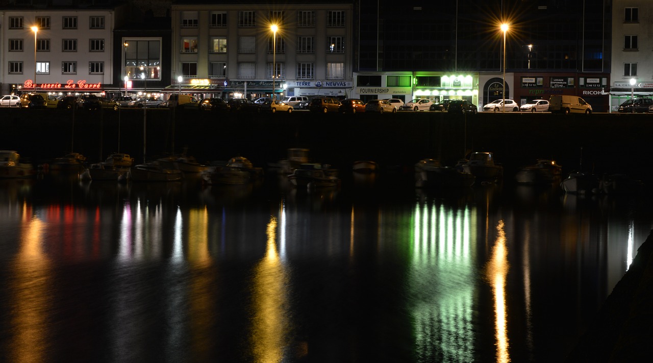 lights port reflection free photo