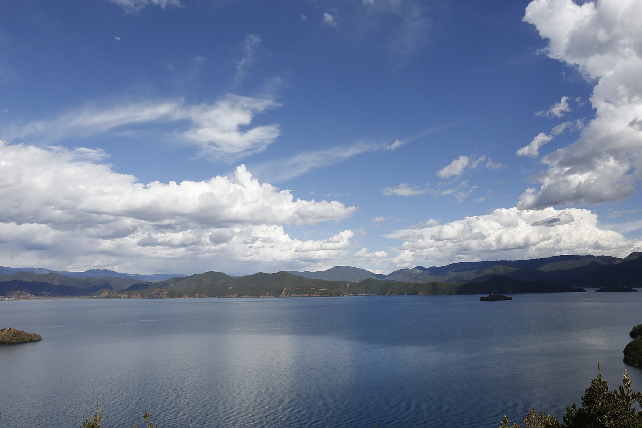 lijiang lugu lake lake free photo