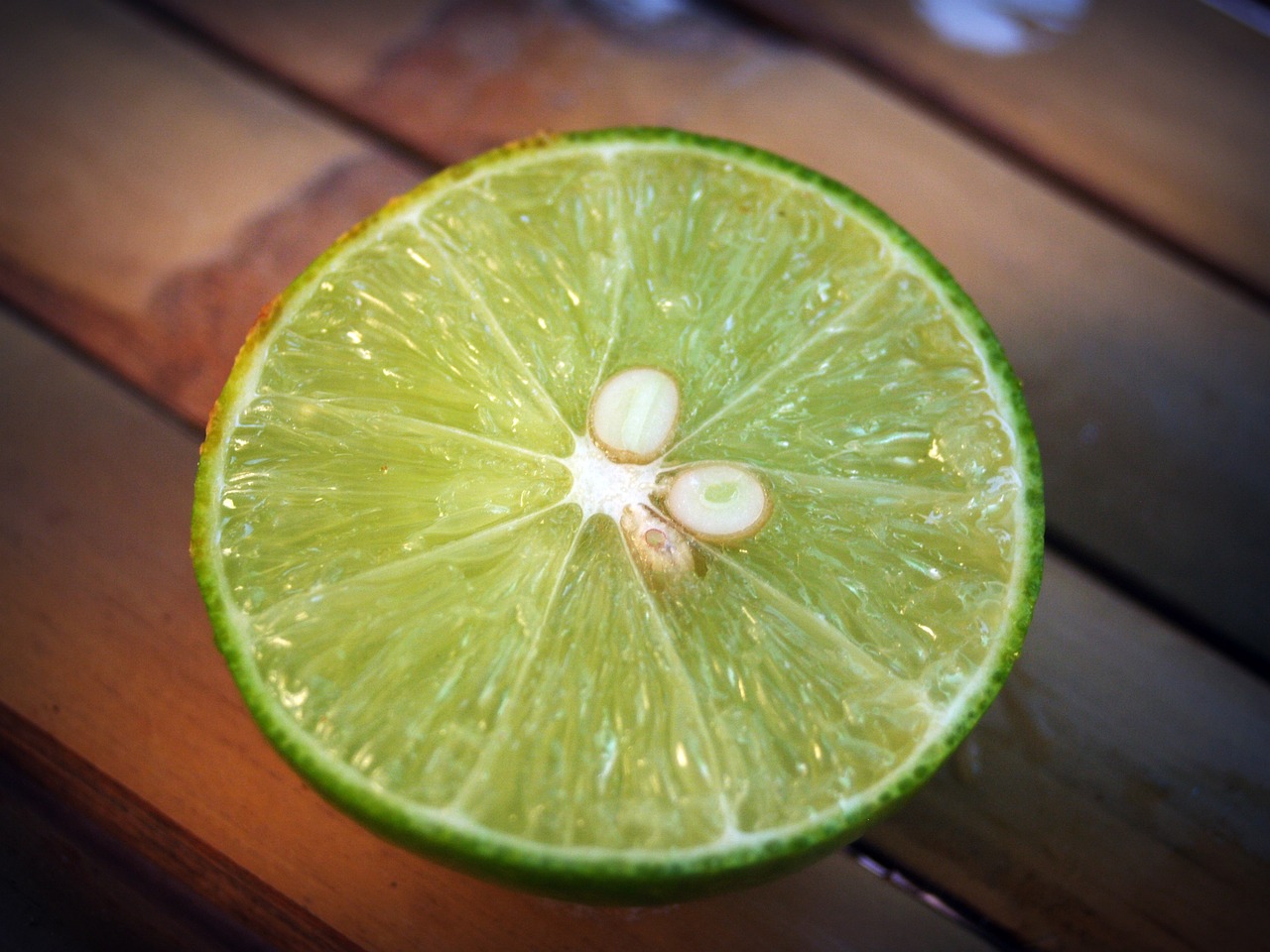 lime lemon slice free photo
