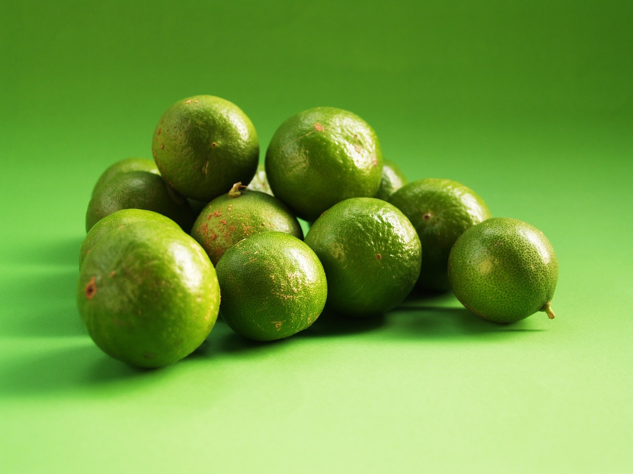 lime green lemon free photo