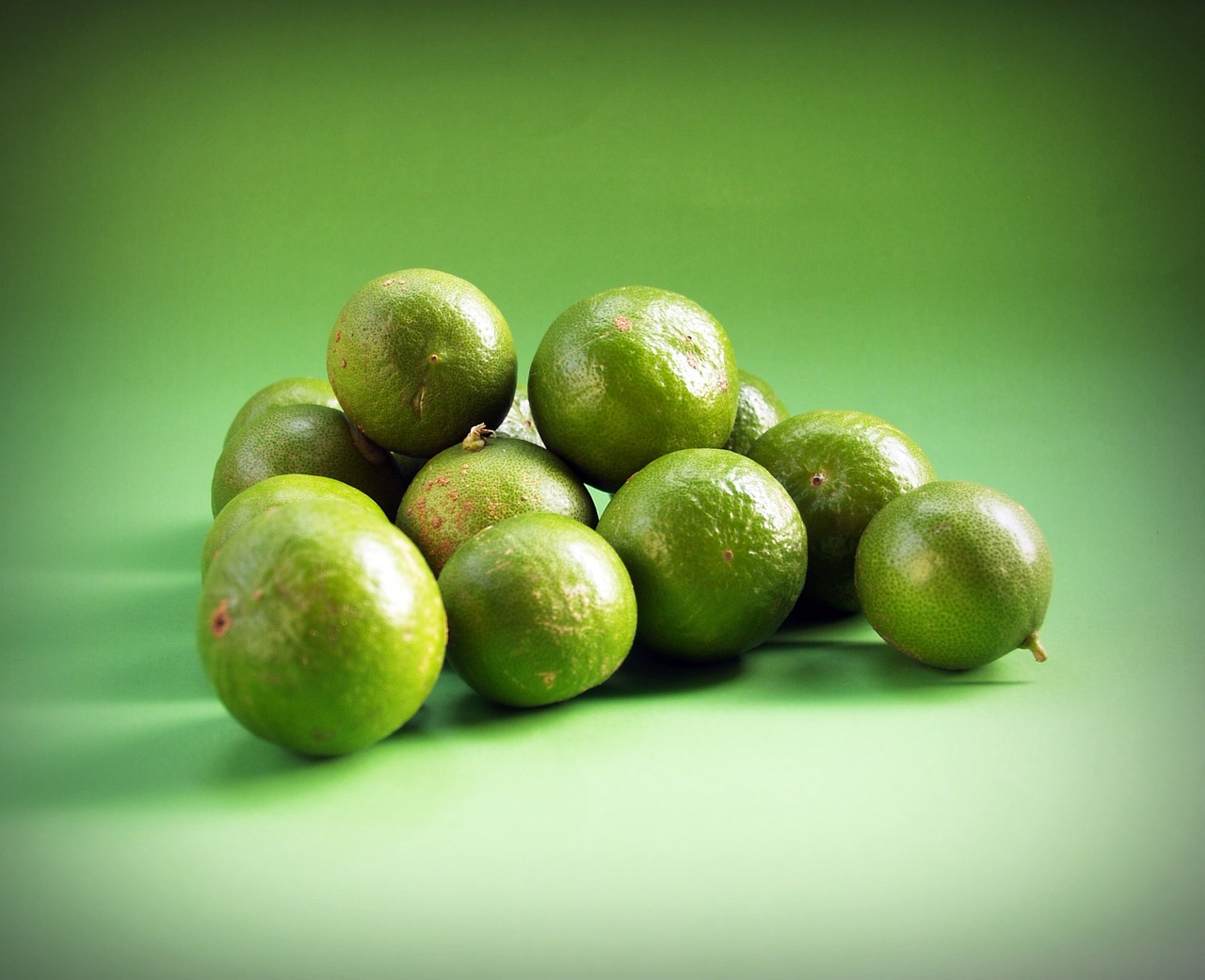 lime green lemon free photo