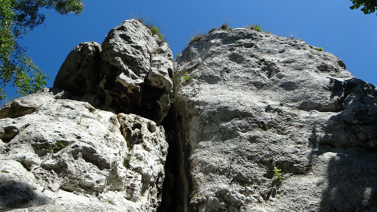 limestones rocks jura krakowsko częstochowa free photo