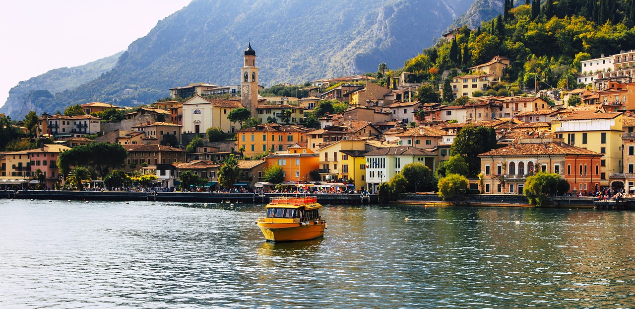 limone garda holiday free photo