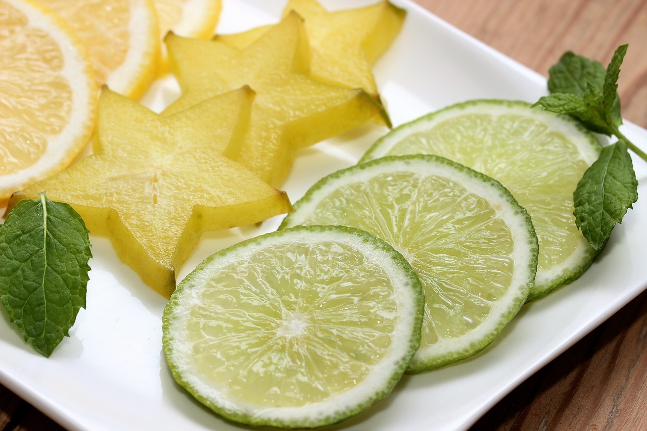 limone  lime  star fruit free photo