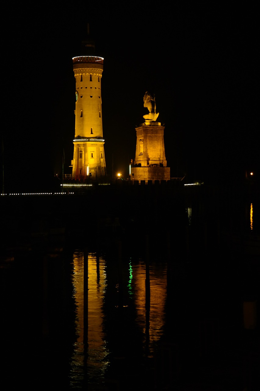 lindau port lighthouse free photo