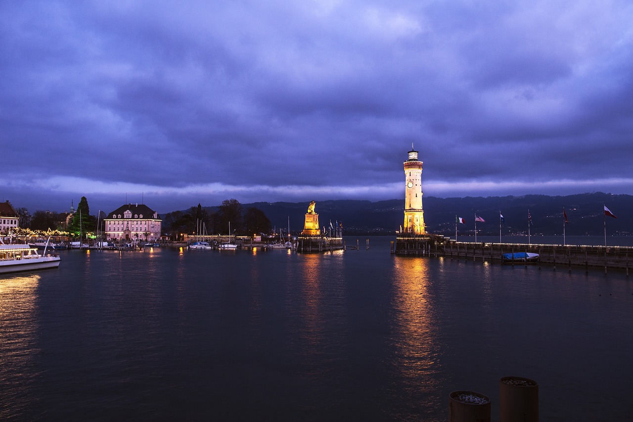 lindau lake constance harbour entrance free photo