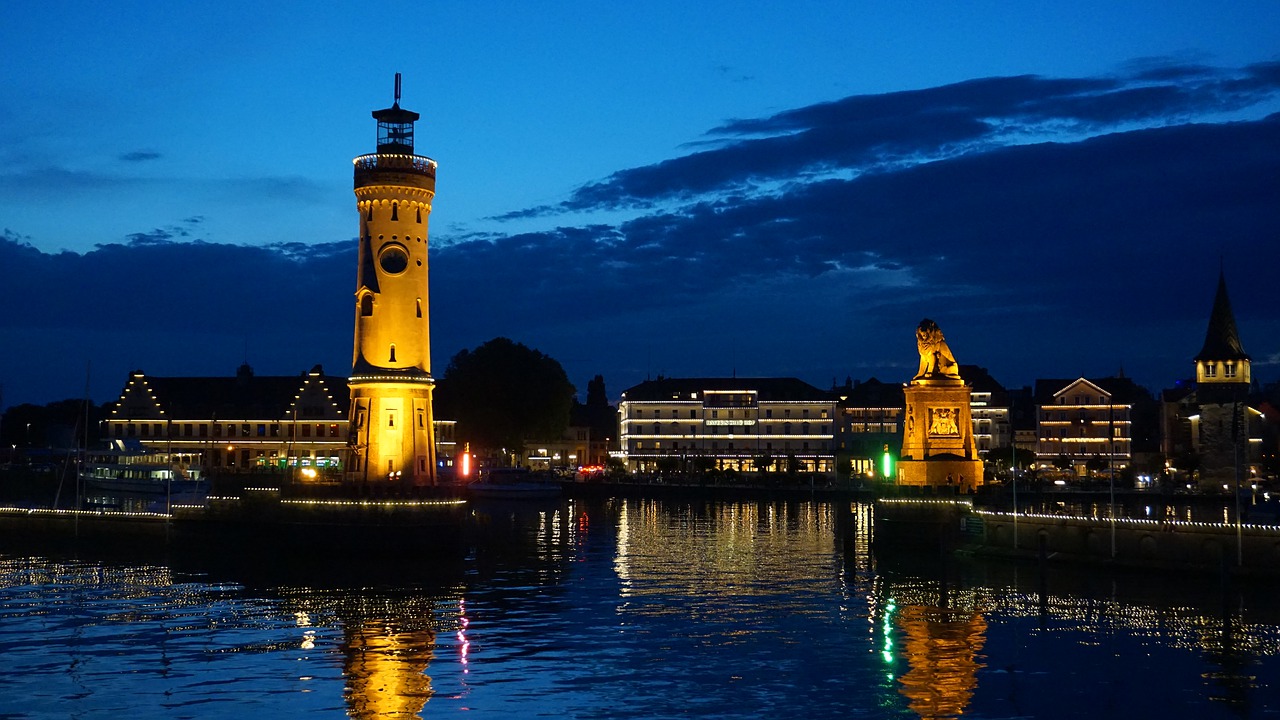 lindau  port  lake constance free photo