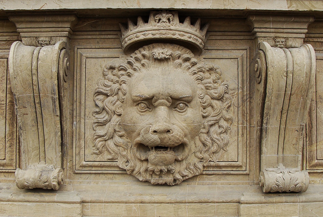 lion relief royal free photo