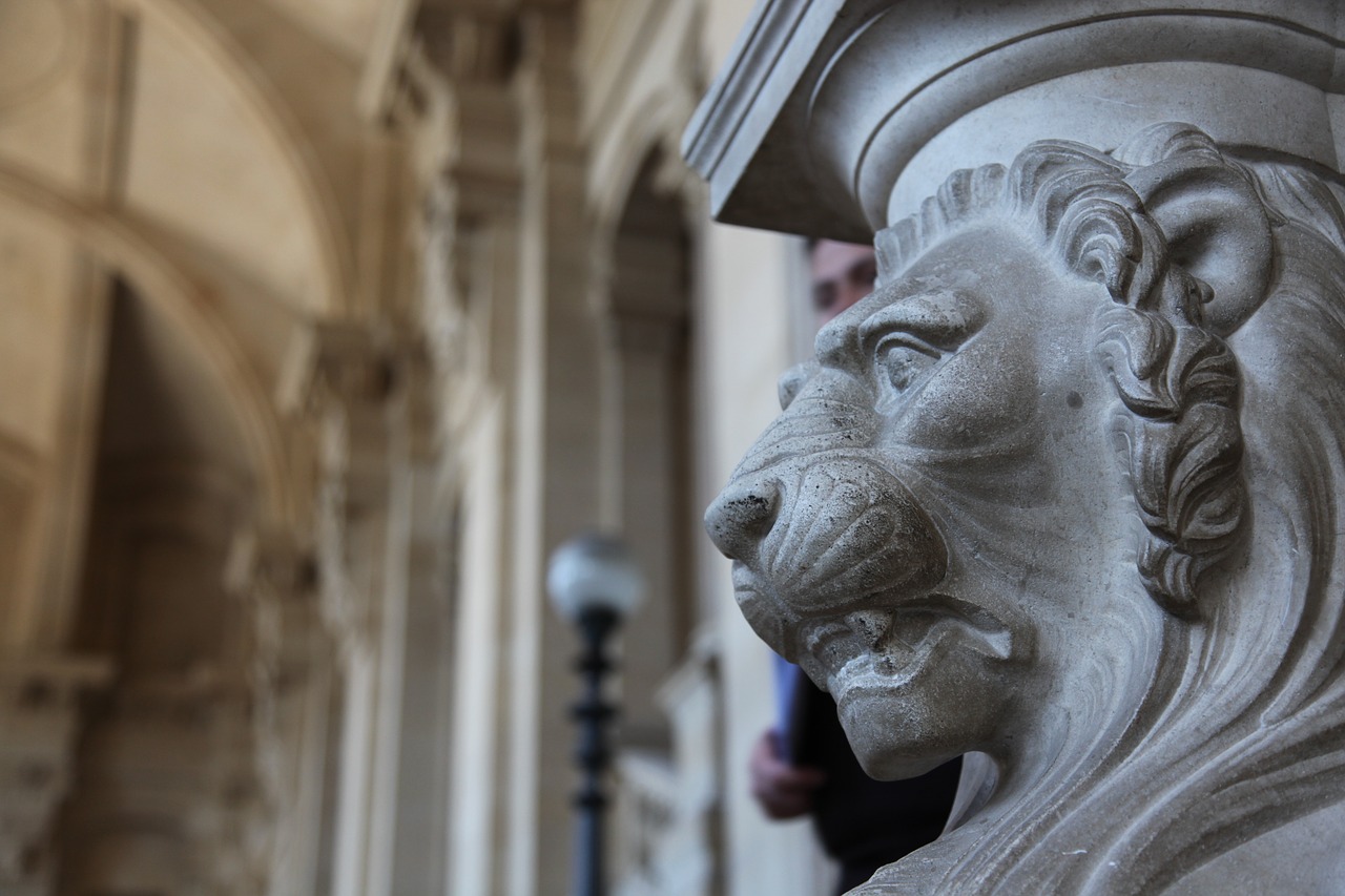 lion  sculpture  architecture free photo