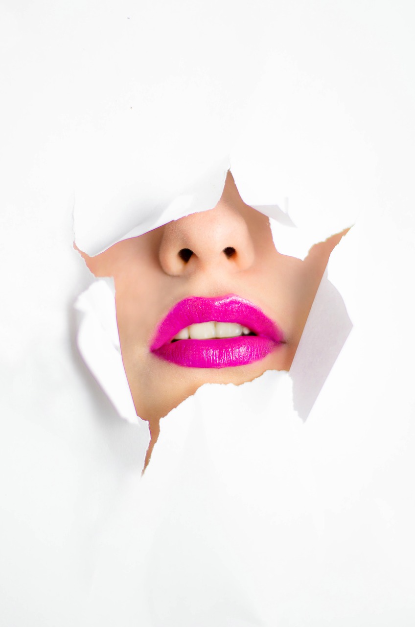 lips  pink  woman free photo