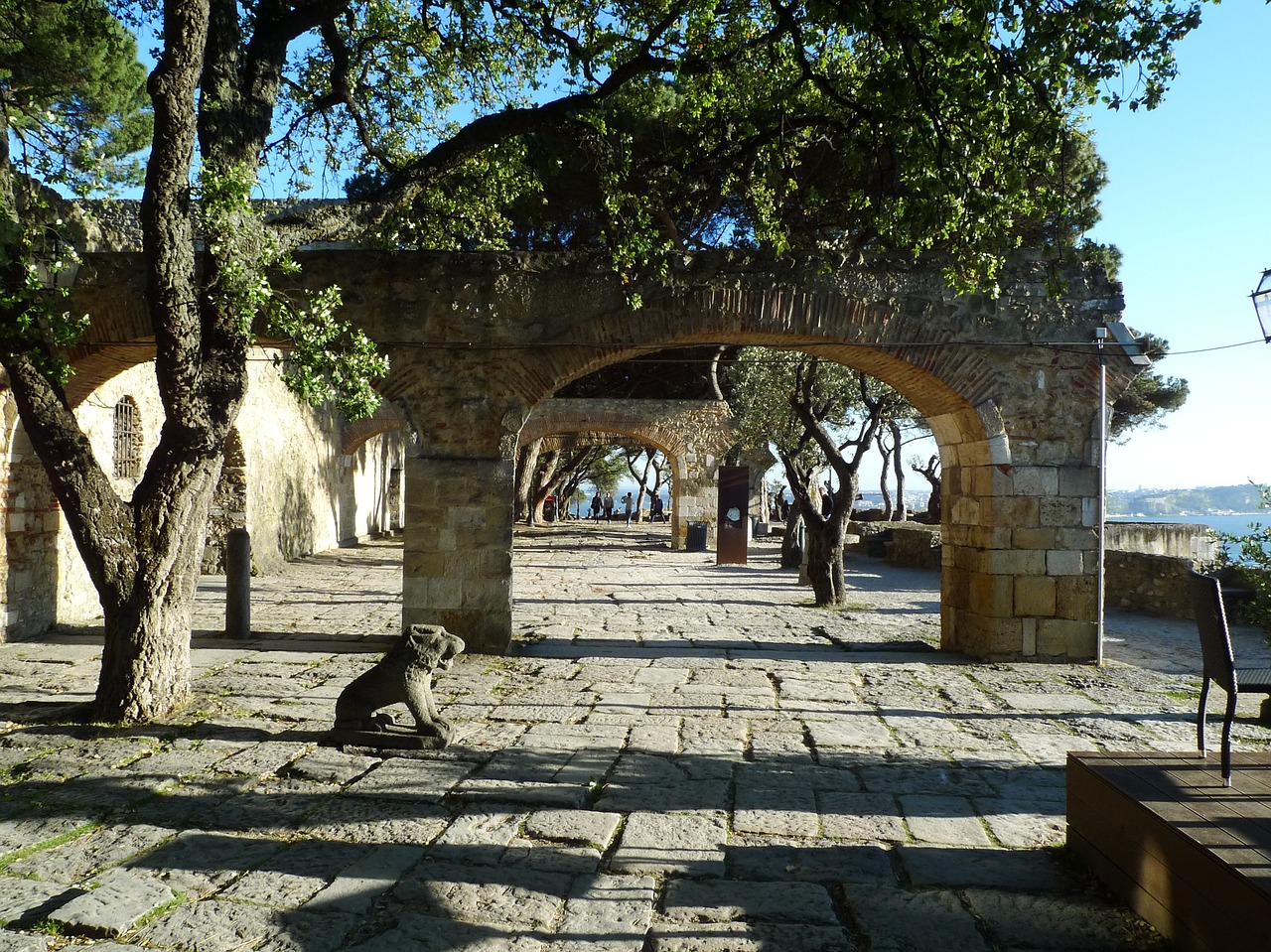 lisbon portugal sao jorge castle free photo