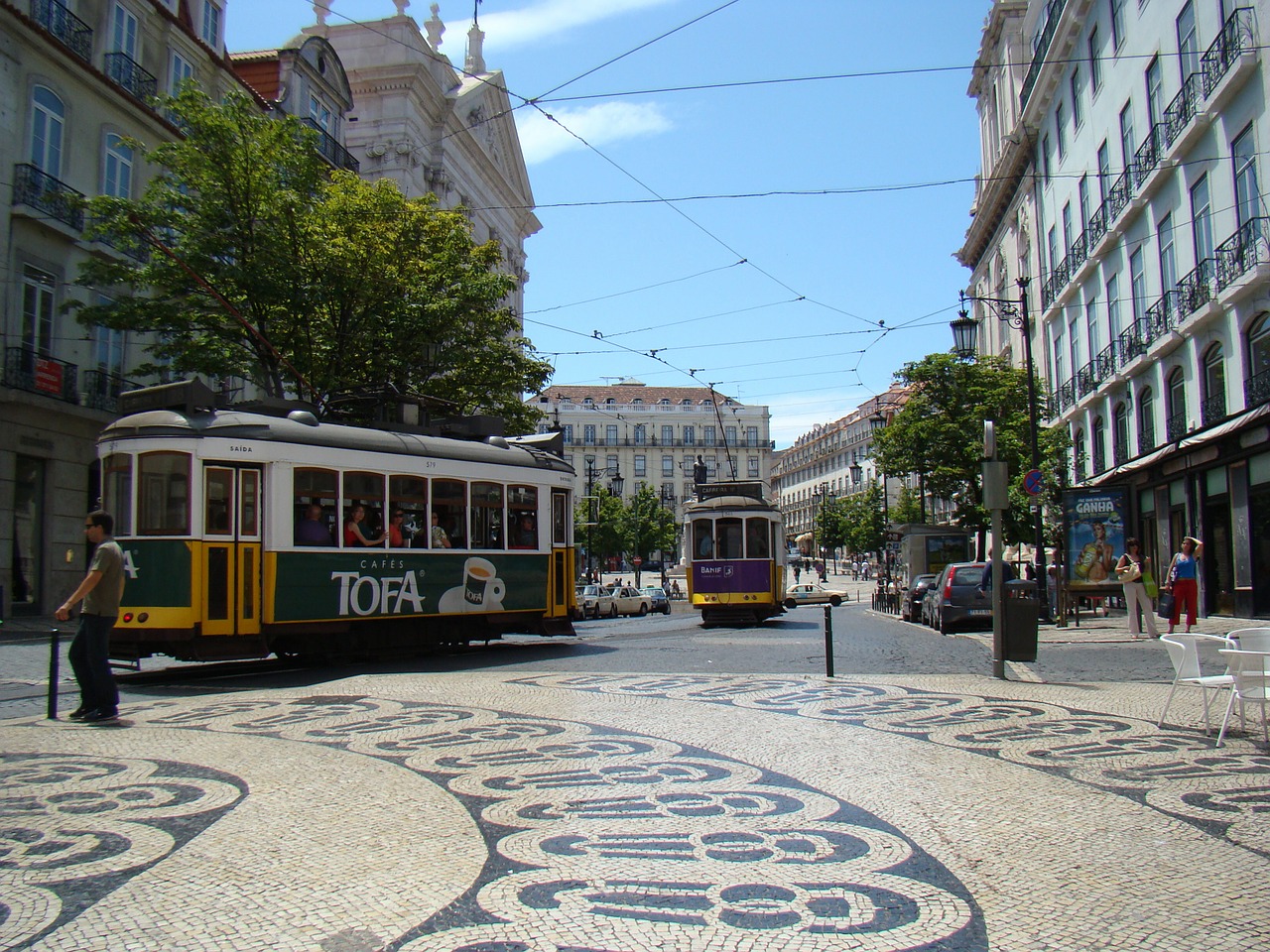 lisbon portugal tram free photo