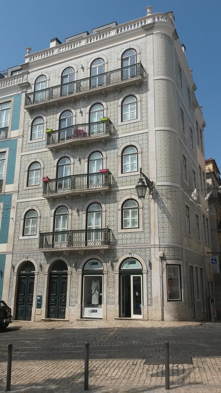 lisbon portugal tiles free photo
