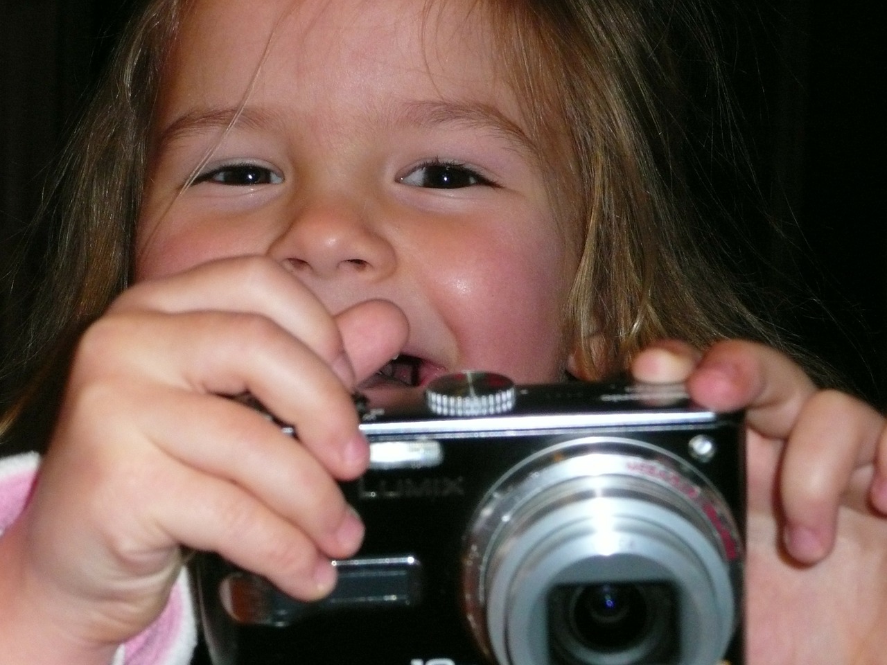 little girl camera free photo