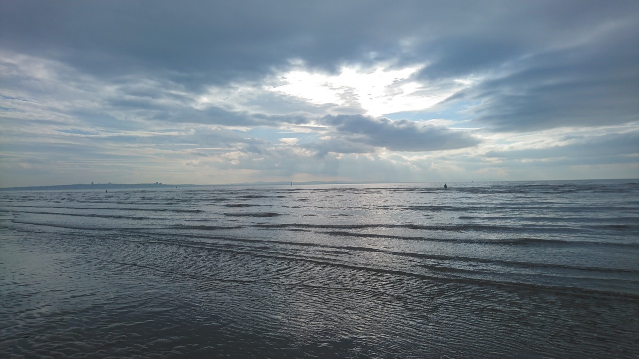 liverpool  crosby beach  beach free photo