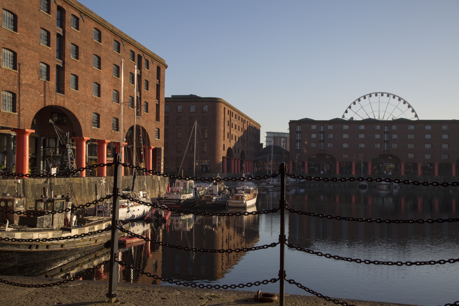 liverpool dock albert free photo