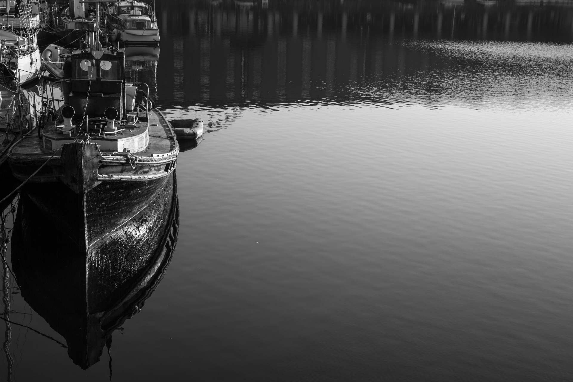 liverpool dock albert free photo