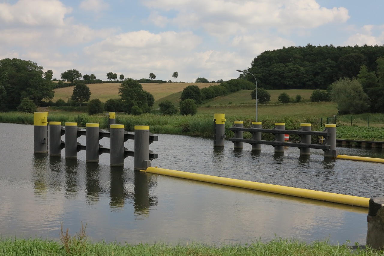 lock boot lock water free photo