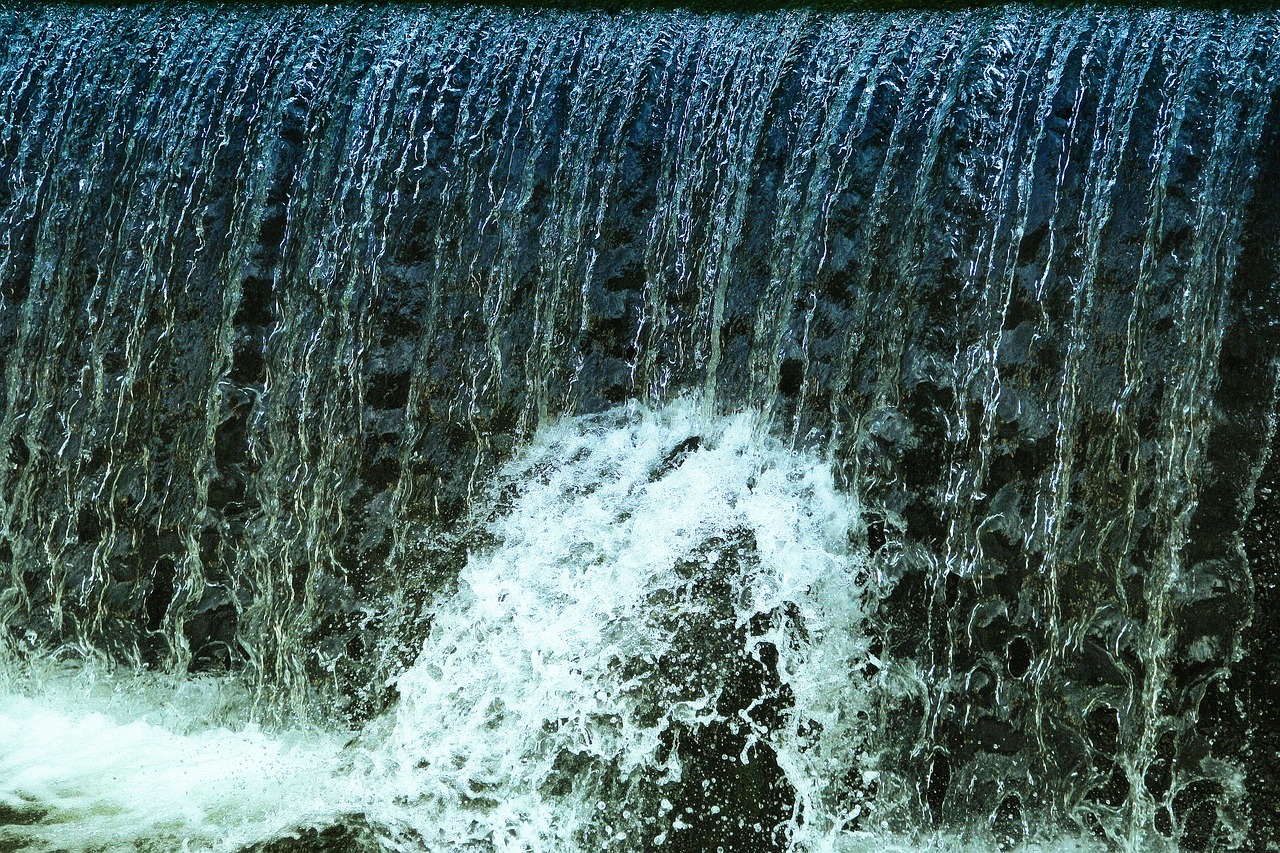 lock waterfall liquid free photo
