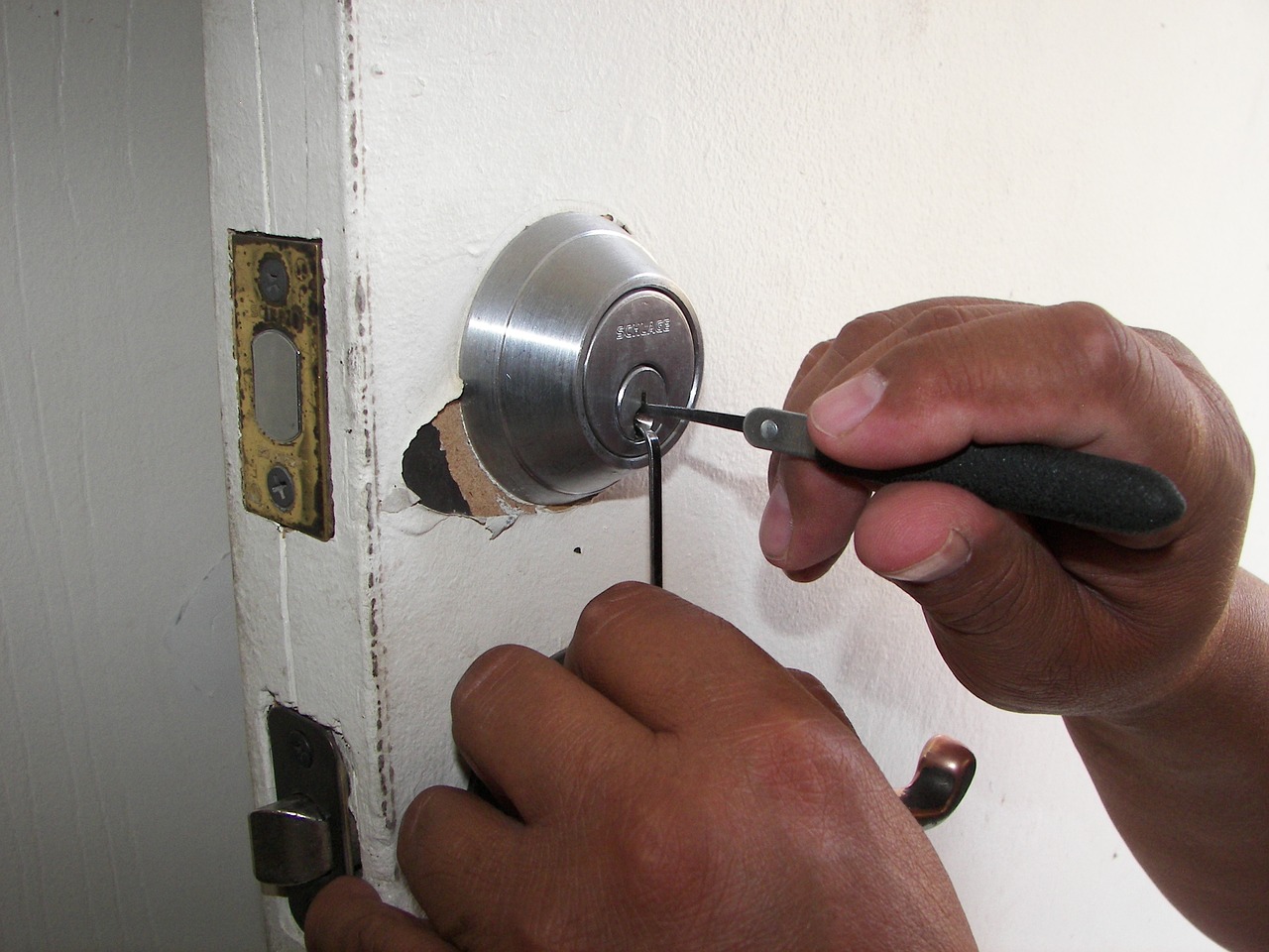 locksmith locks unlock free photo