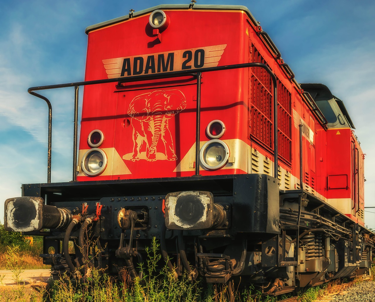 loco diesel locomotive locomotive free photo