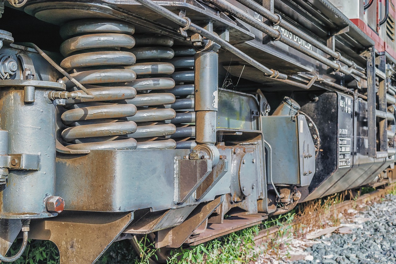 loco diesel locomotive chassis free photo