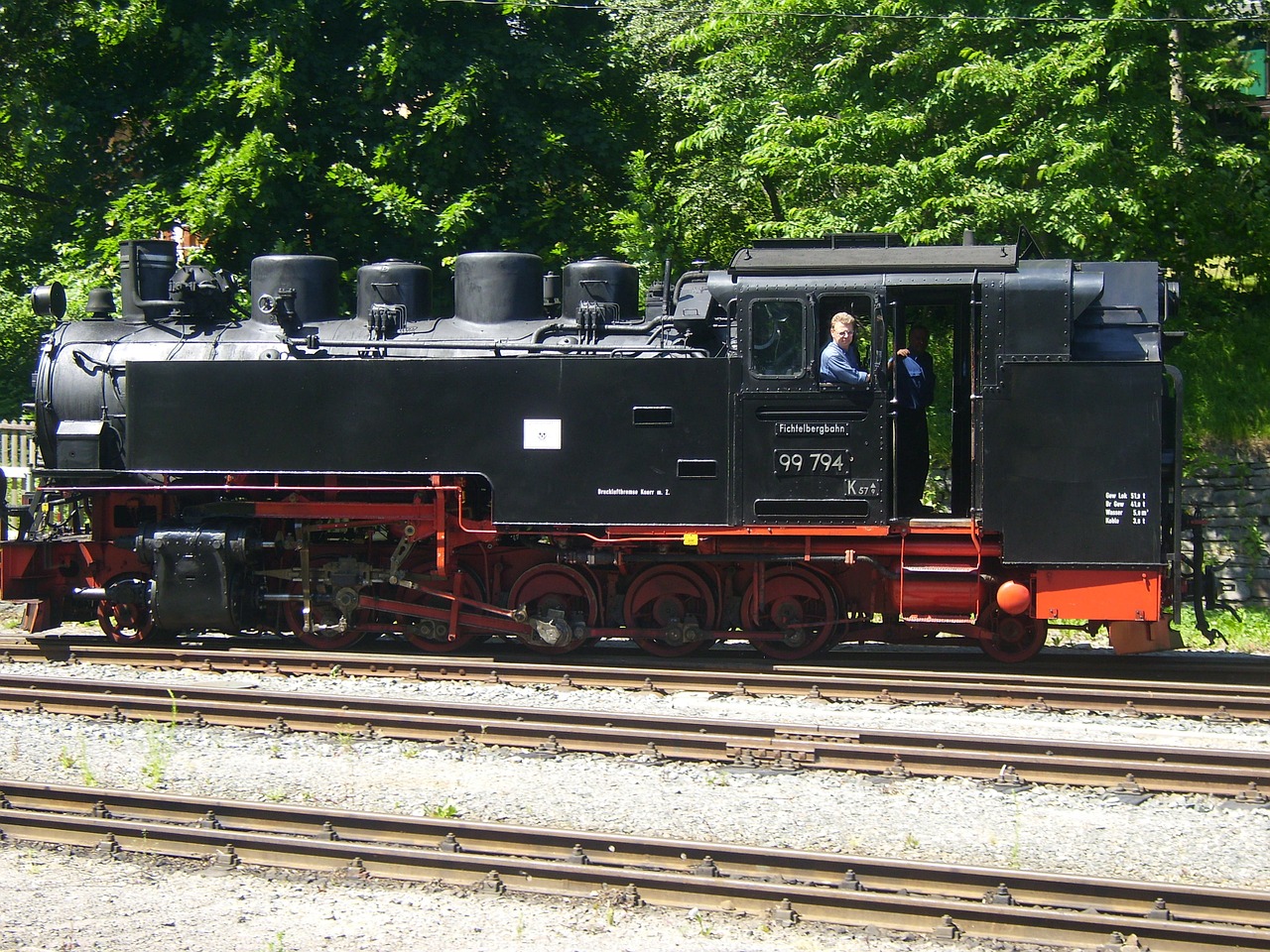 locomotive vehicles railway free photo