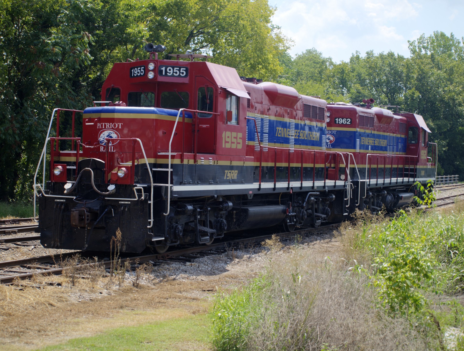 train locomotive locomotive free photo