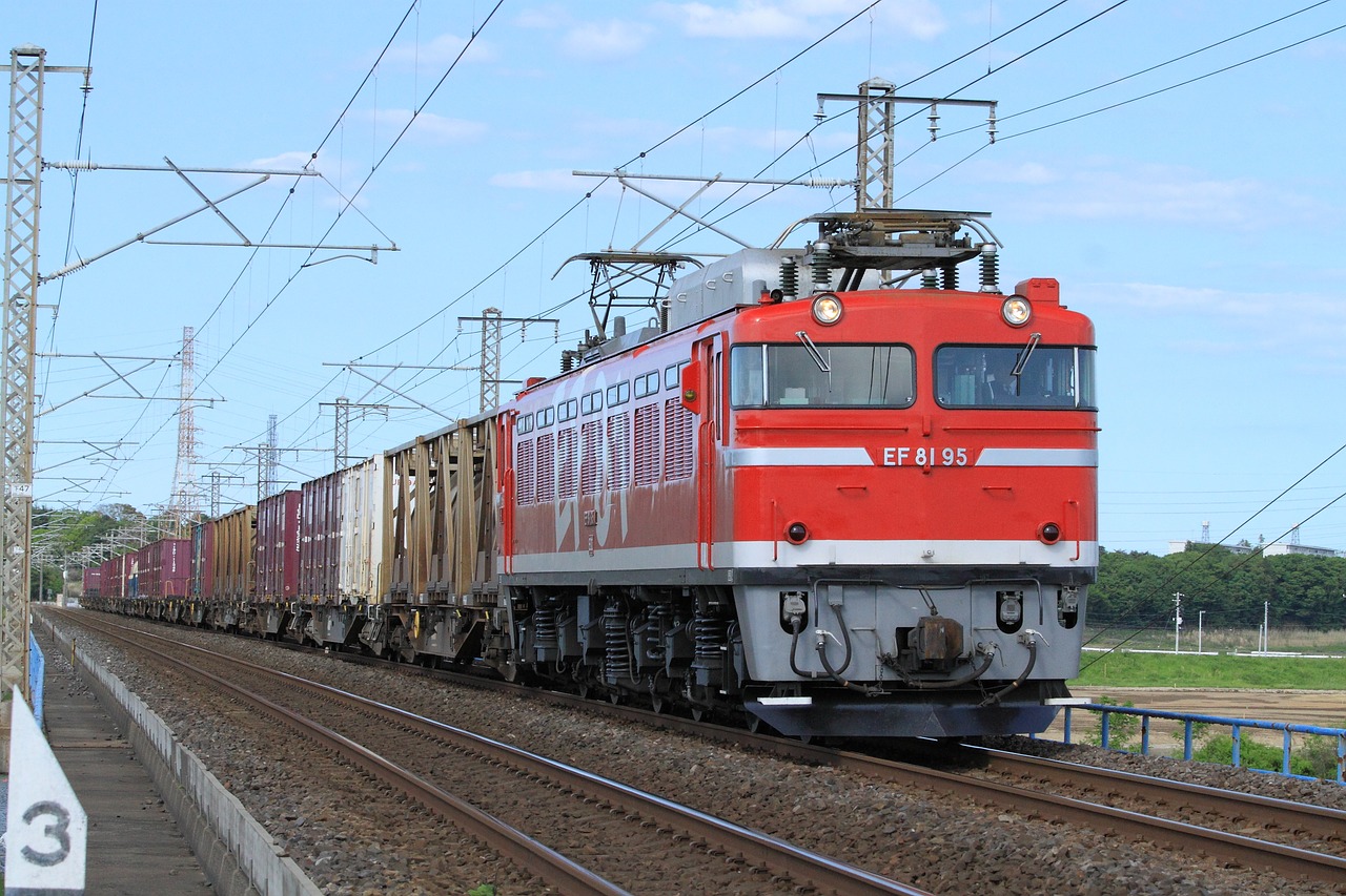 locomotive ef81 joban line free photo