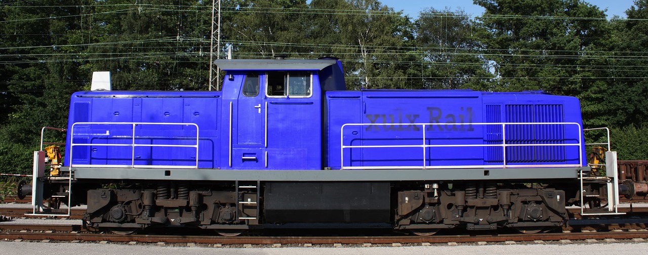 locomotive traction-unit shunter free photo