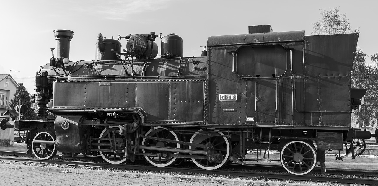 locomotive railway travel free photo