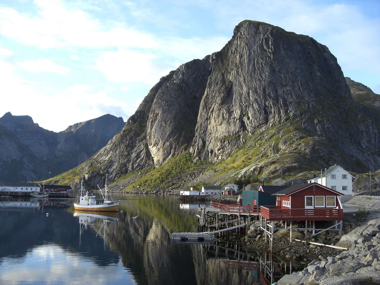 lofoten sea travel free photo