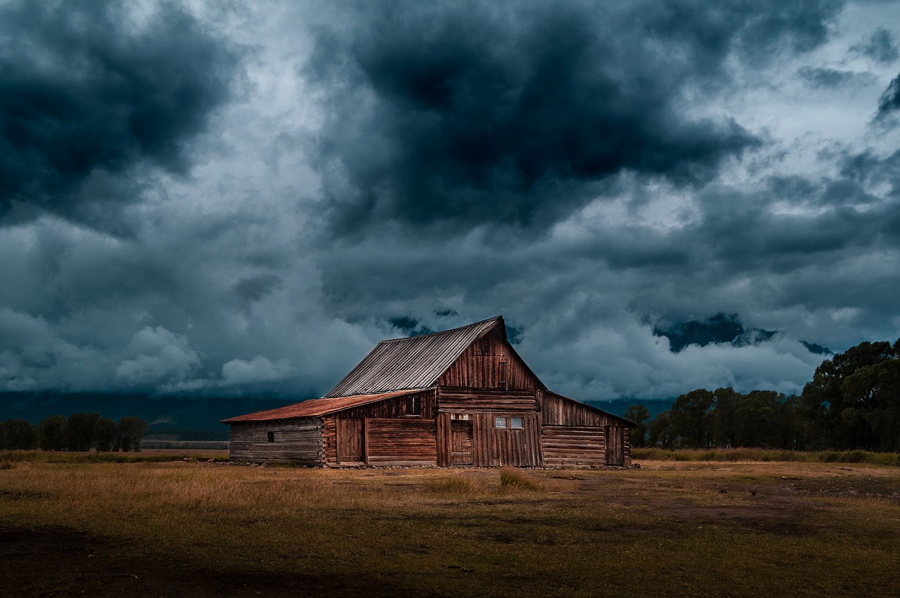 log cabin barn free photo