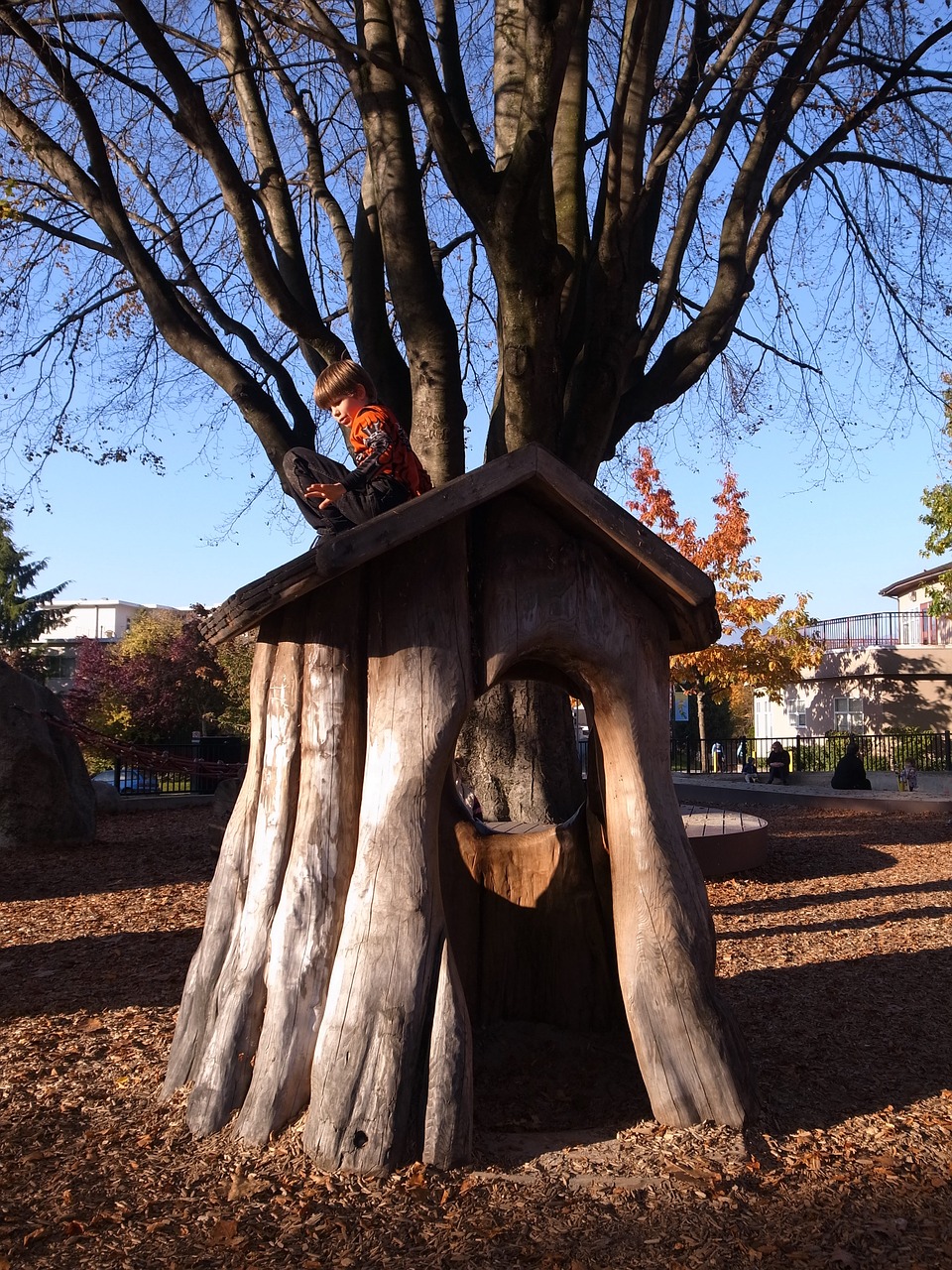 log cabin play park free photo