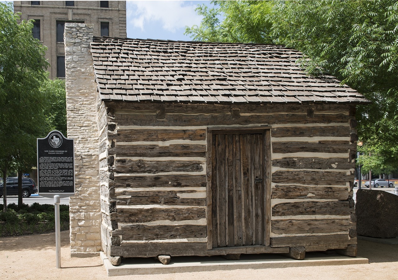 log cabin historic home free photo