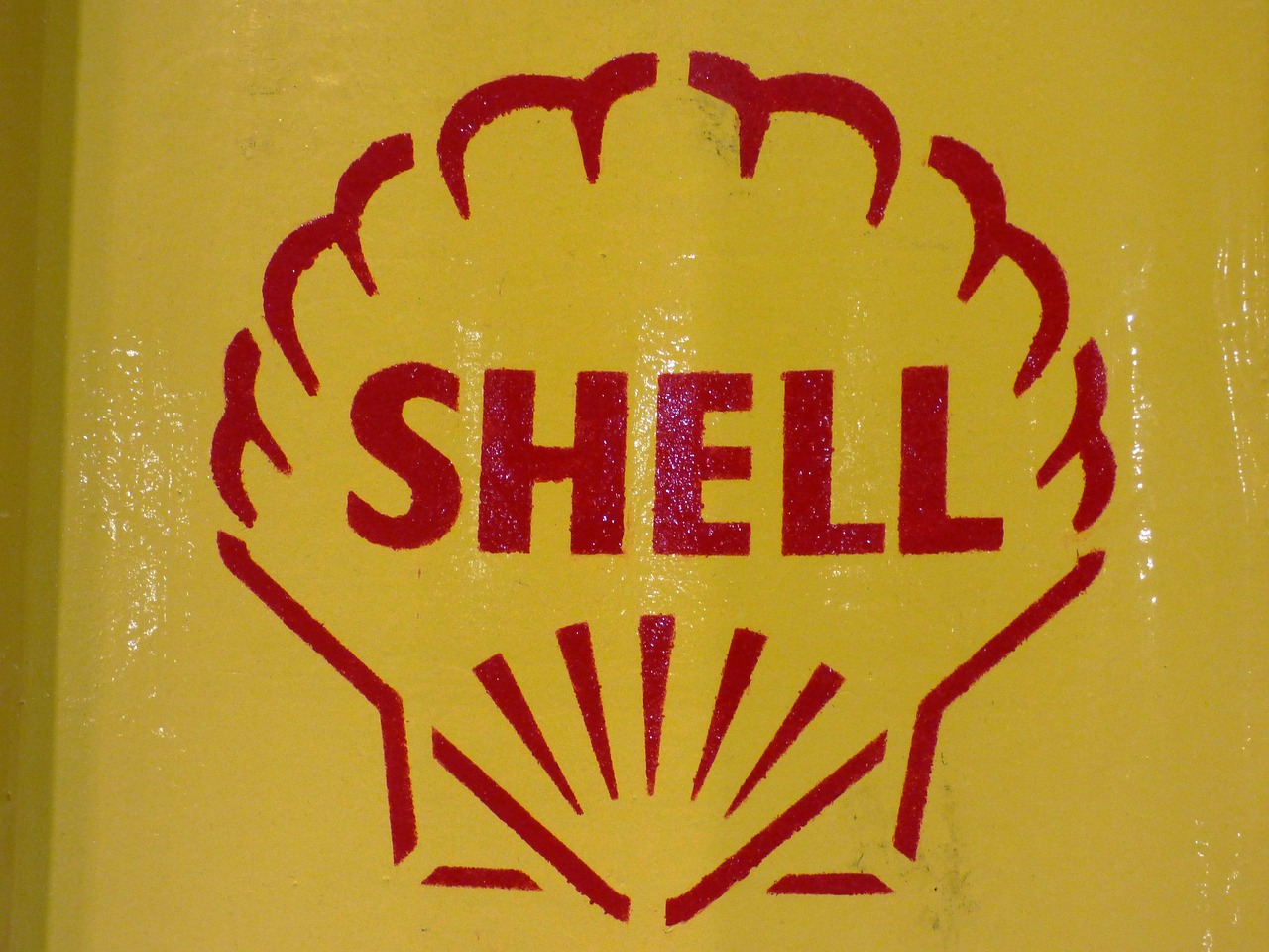 logo yellow shell free photo