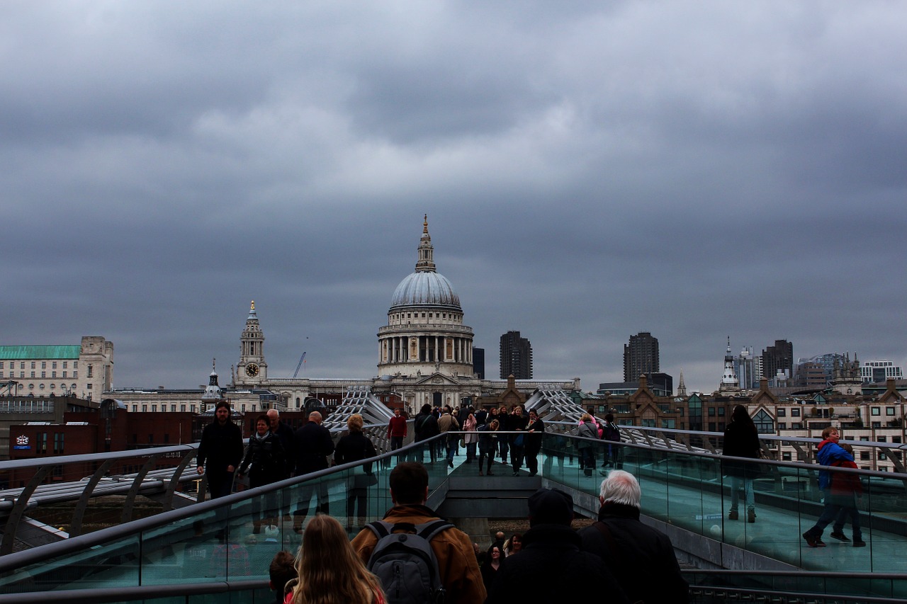 london human cloudiness free photo