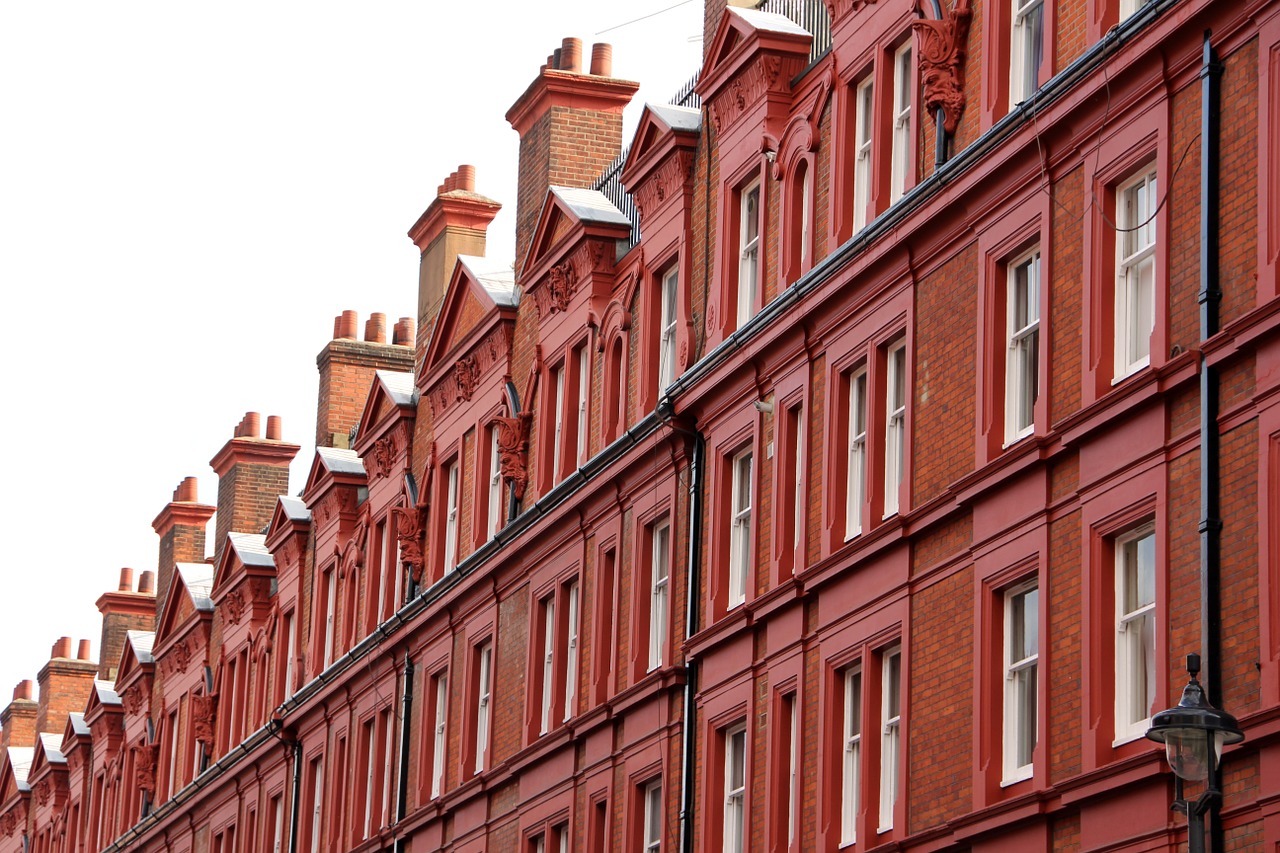 london facade chimney free photo