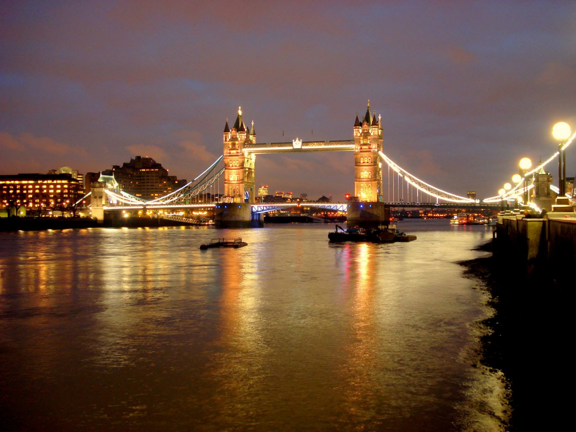 london tower bridge free photo