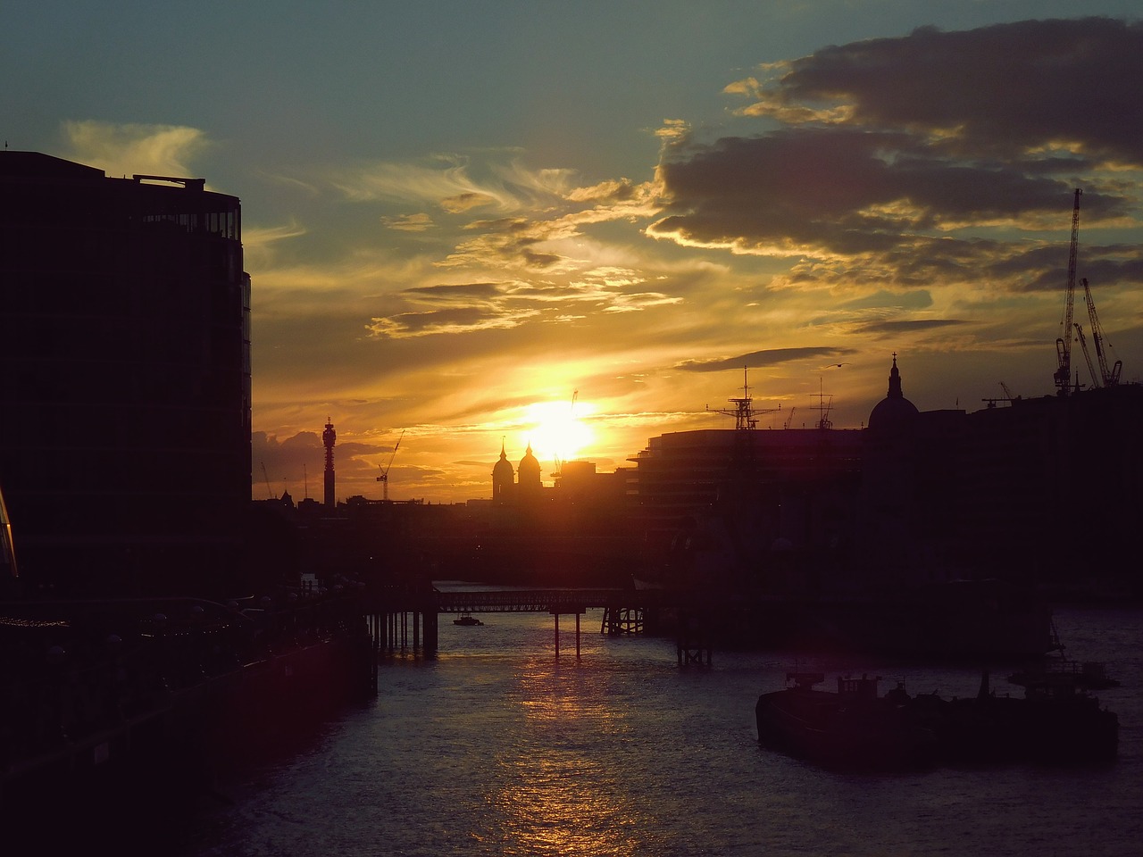 london sunset city free photo