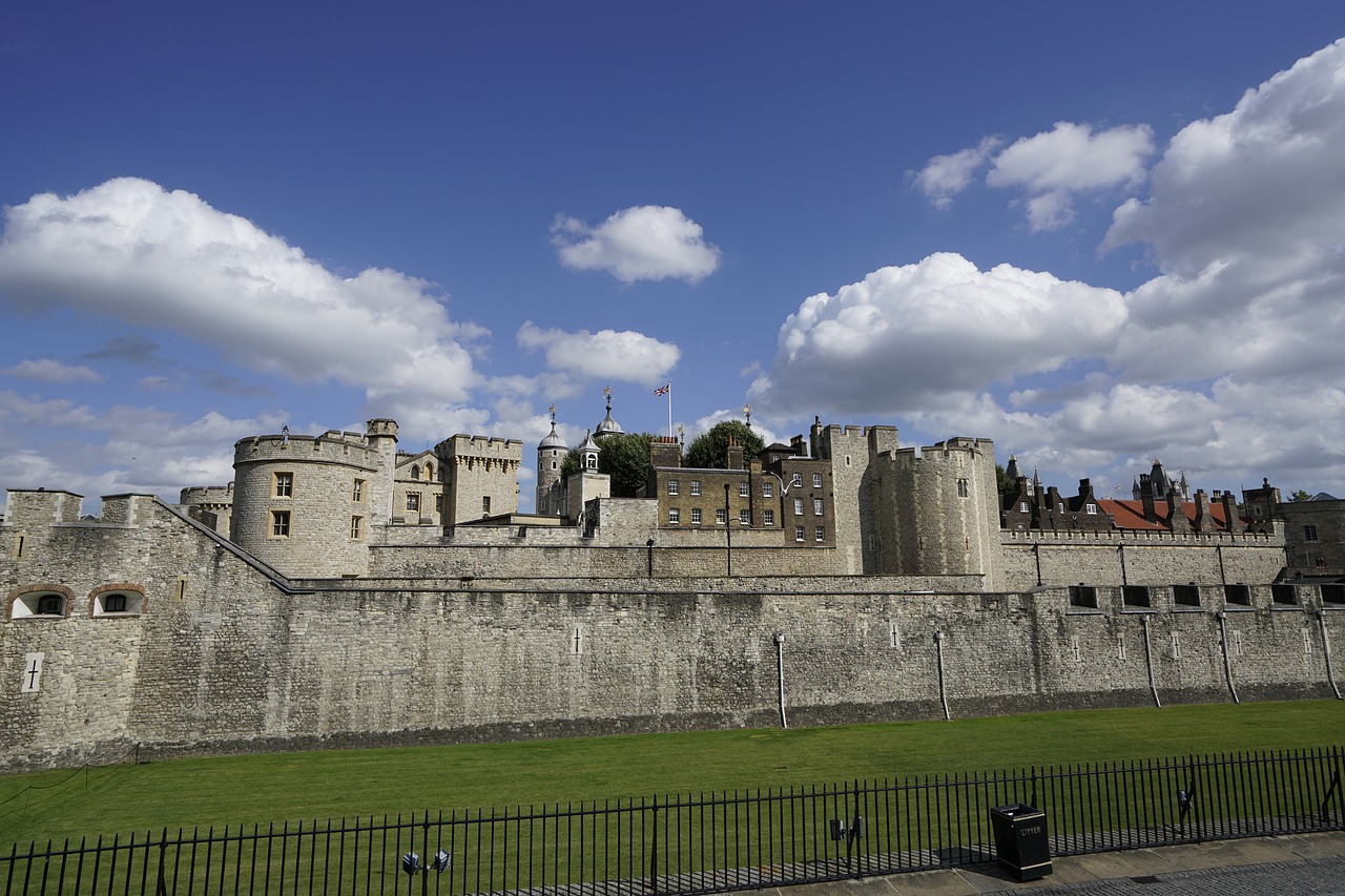 london scenery tower of london free photo