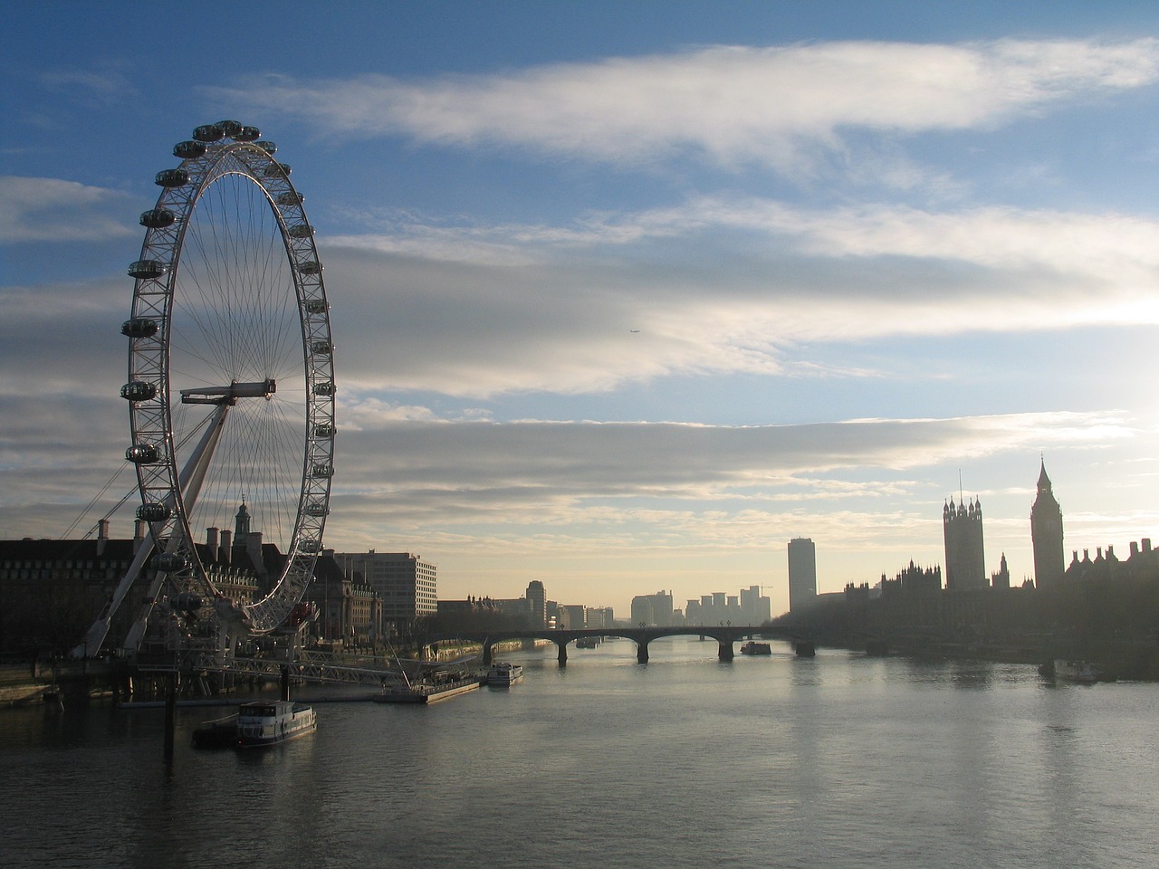 london thames eye free photo