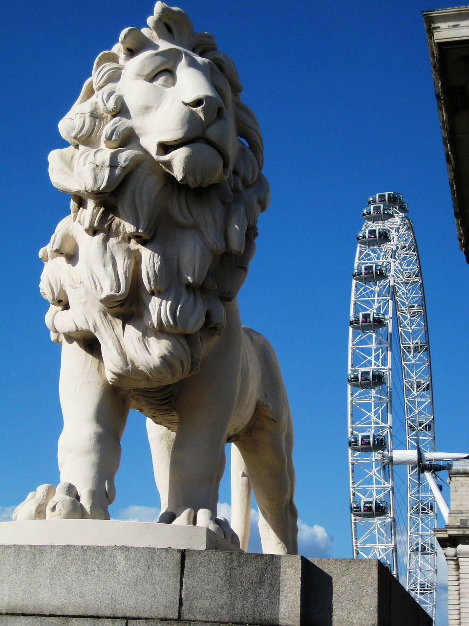 london lion city free photo
