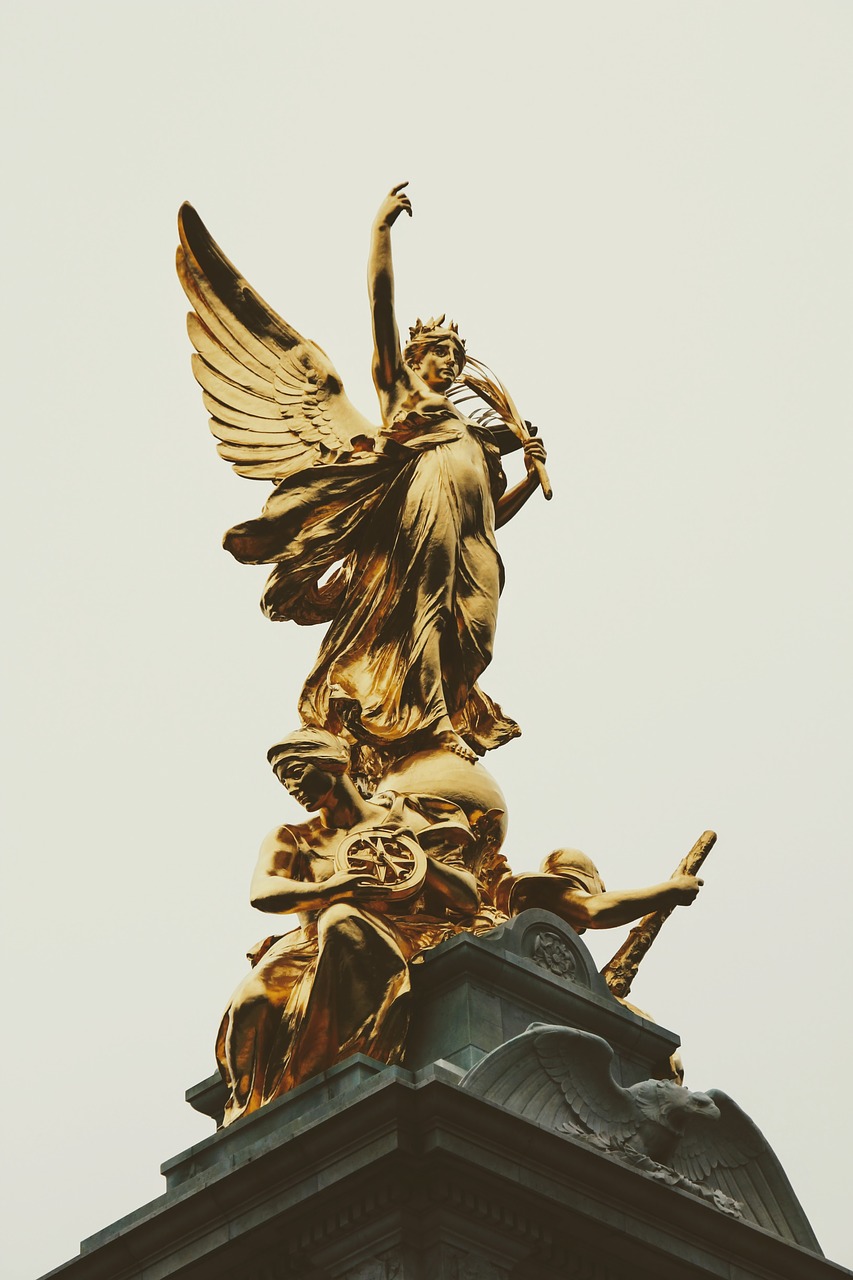 london buckingham palace detail free photo