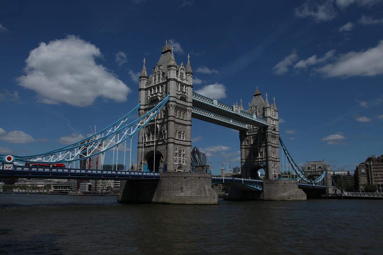 london tower bridge england free photo