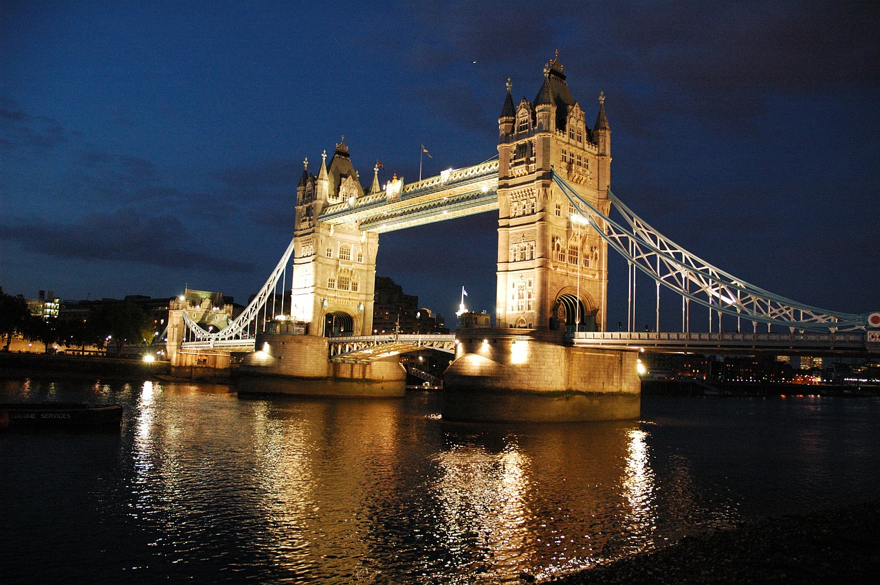 london the waterfront tower bridge free photo